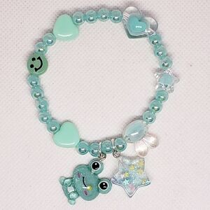 Handmade beaded green kawaii frog bracelet